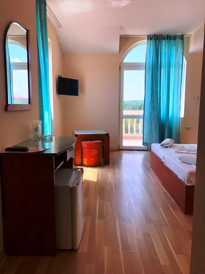 Arkadia Guest House Primorszko