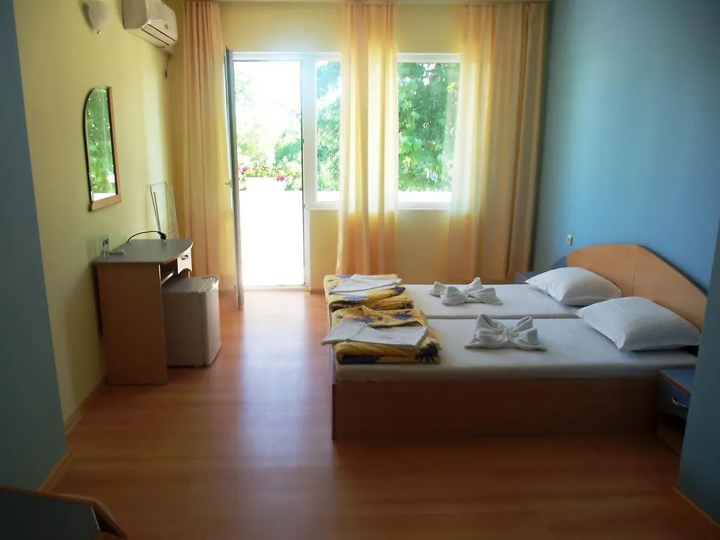 Arkadia Guest House Primorszko