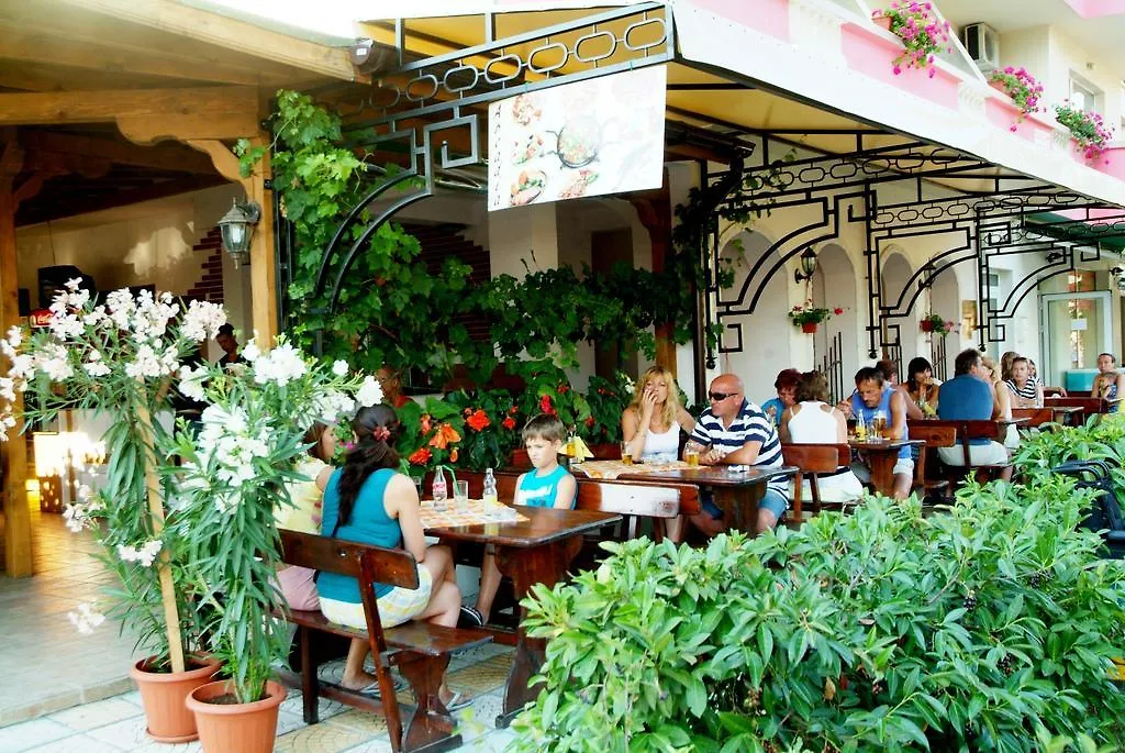 Szálloda Arkadia Guest House Primorszko