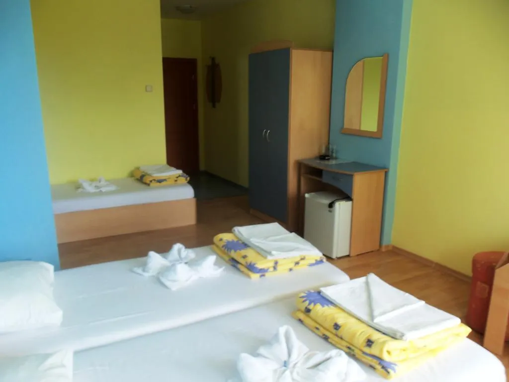 Arkadia Guest House Primorszko 2*,