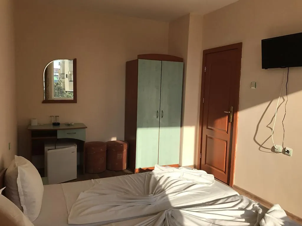 Arkadia Guest House Primorszko Szálloda