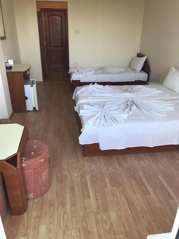 Arkadia Guest House Primorszko Szálloda