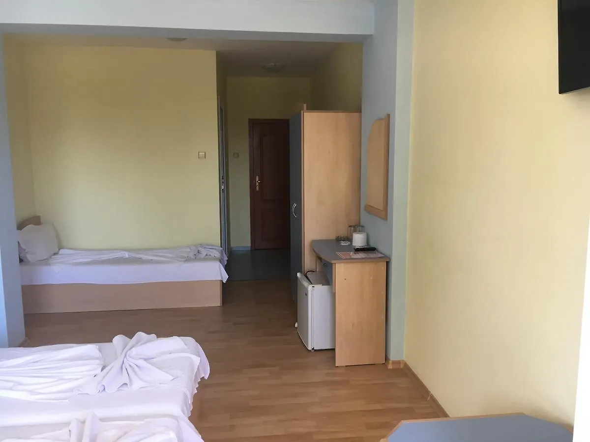Arkadia Guest House Primorszko Szálloda